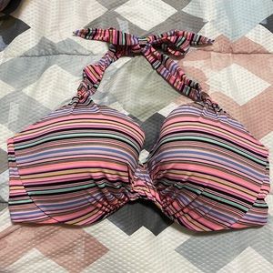 Womens Victoria’s Secret bathing suit bikini top. Size 38 DD
